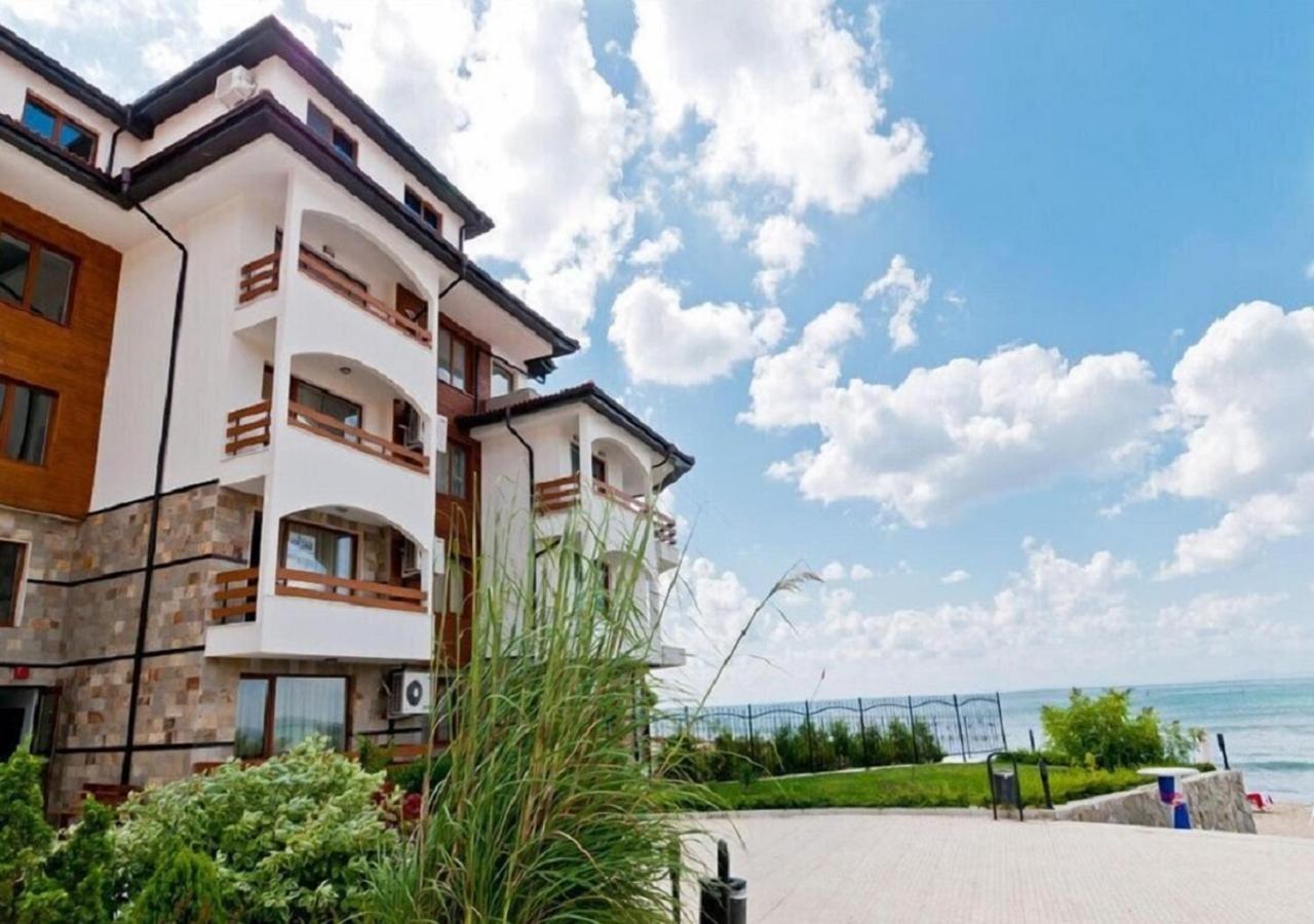 Robinson Beach Apartments Elenite Exterior photo